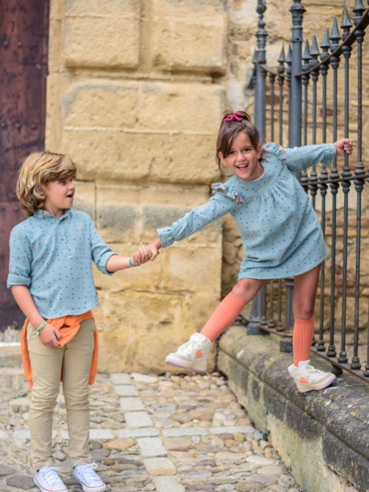 SUDADERA NIÑO MANDARINA