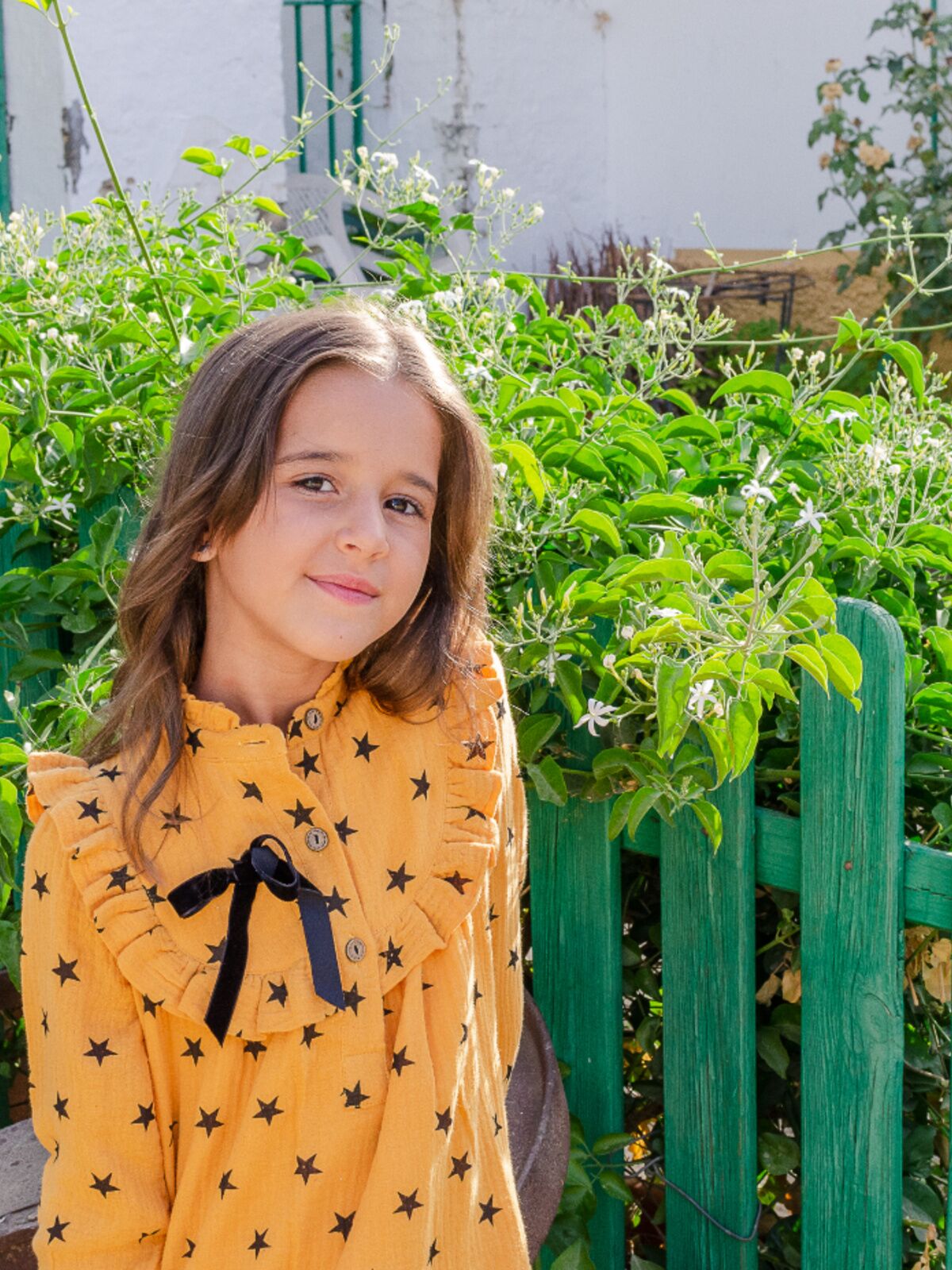 VESTIDO MOSTAZA ESTRELLAS