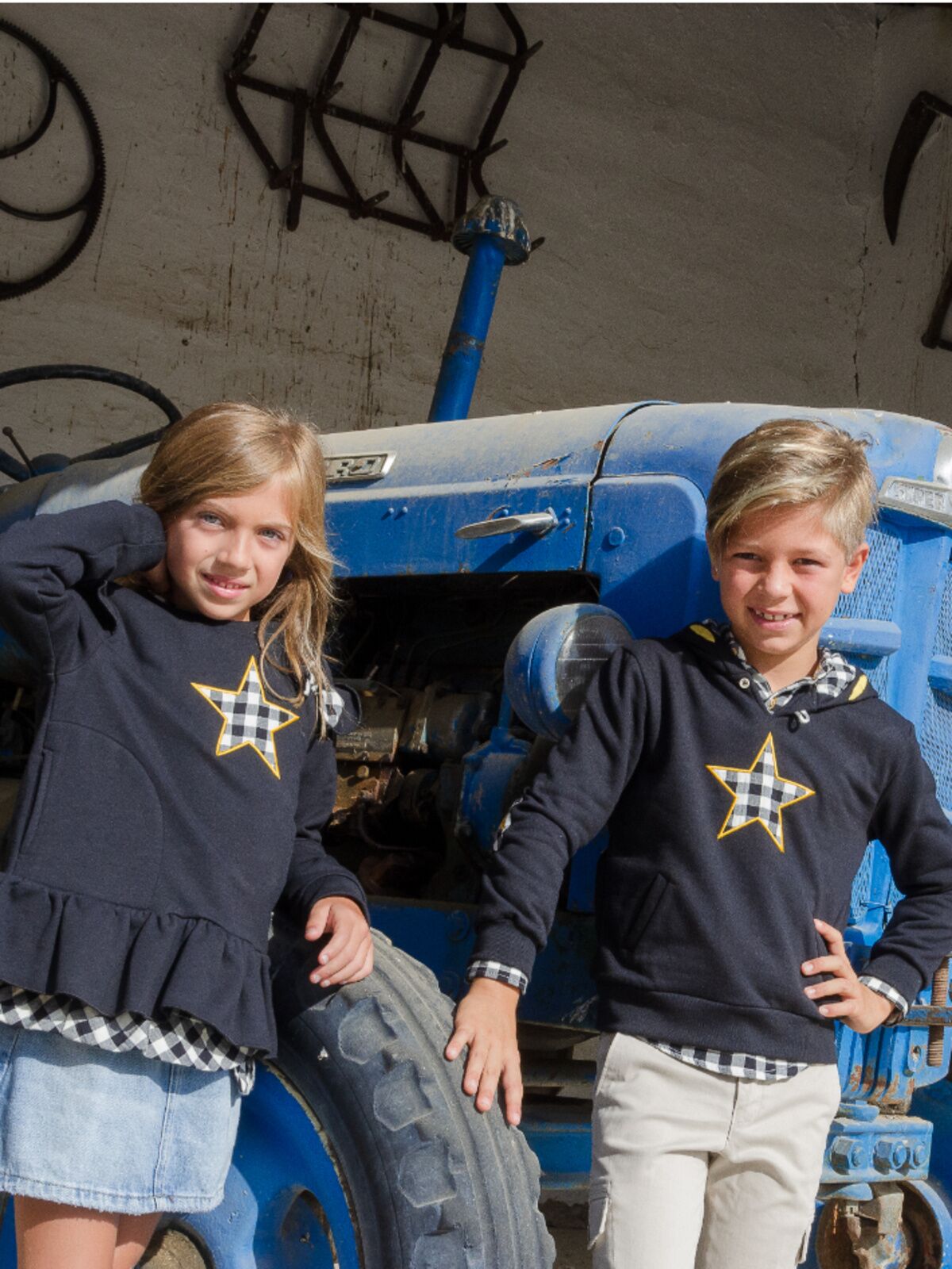 SUDADERA NEGRA NIÑA