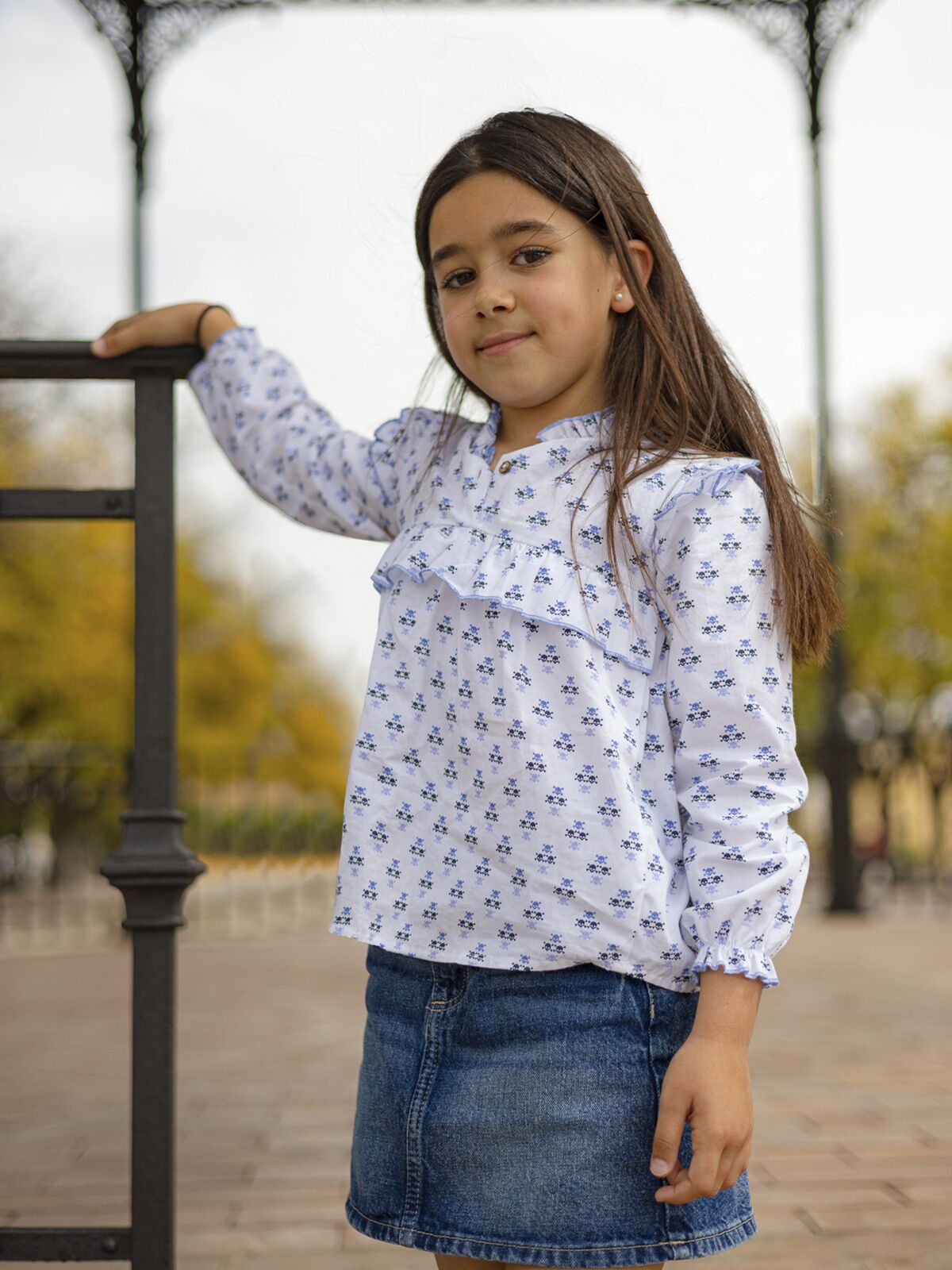 CAMISA NIÑA CALAVERAS AZULES 