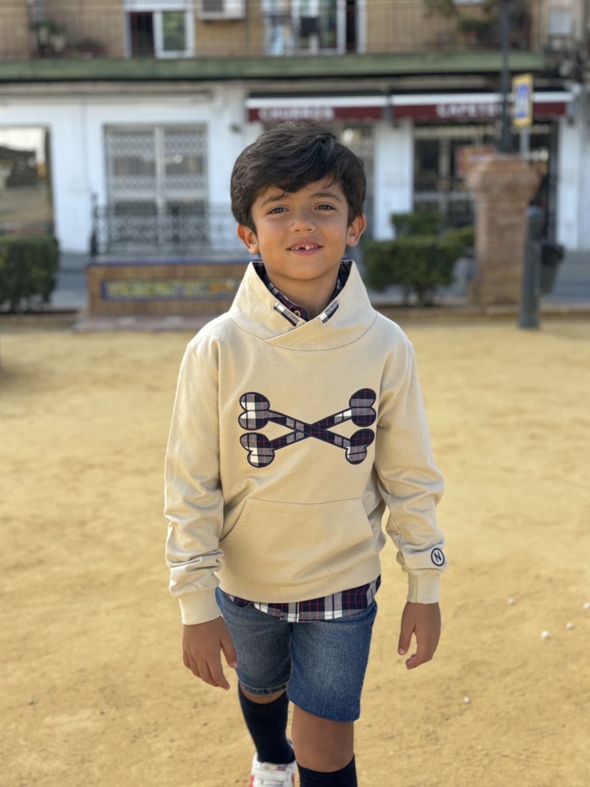 SUDADERA BEIGE HUESO
