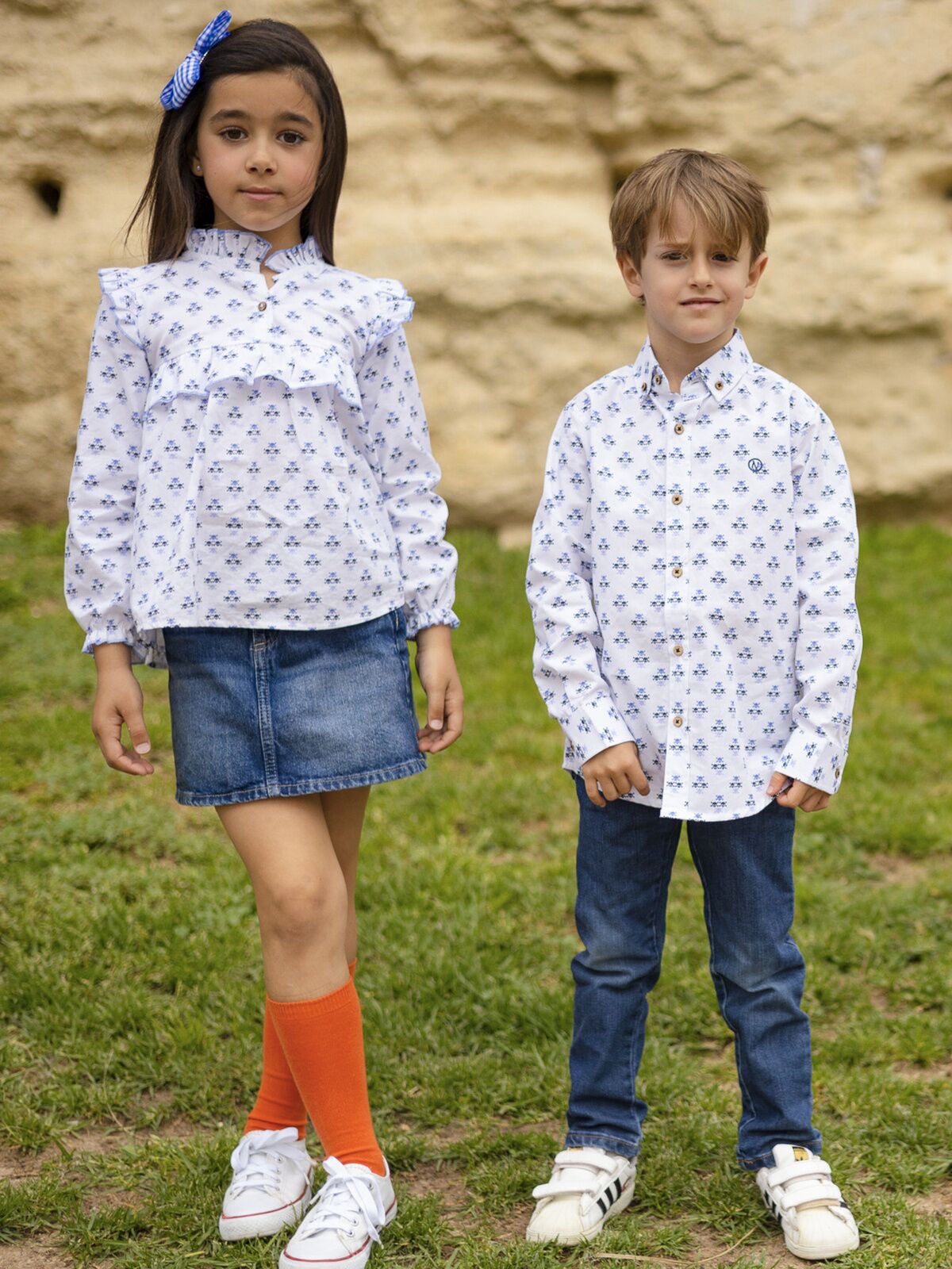 CAMISA NIÑA CALAVERAS AZULES 