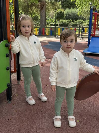 SUDADERA UNIXES MARFIL VICHY VERDE